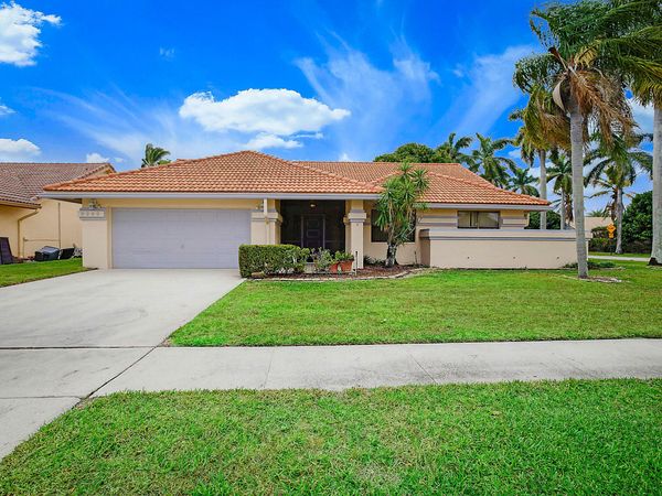 9960 Majestic Way, Boynton Beach, FL 33437