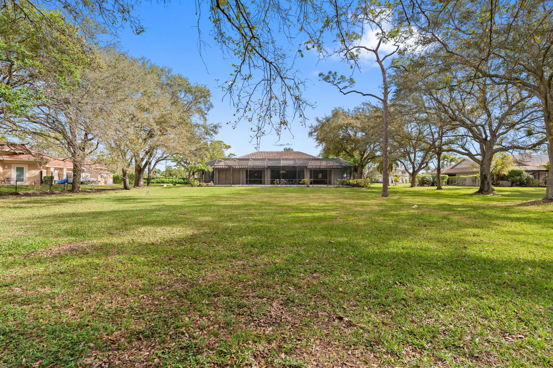 9425 Dundee Drive, Lake Worth, FL 33467 Photo