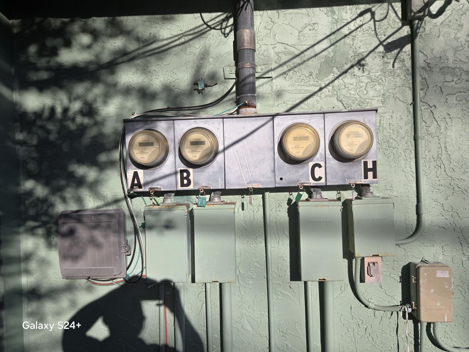 1113 N Federal Highway, Lake Worth Beach, FL 33460 Photo