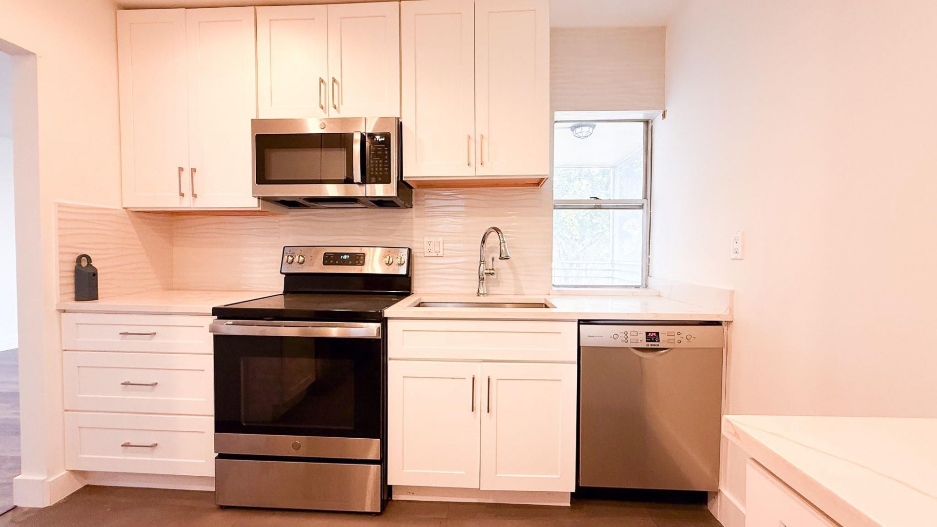 2420 SW 81st Avenue, Unit 201, Davie, FL 33324 Photo