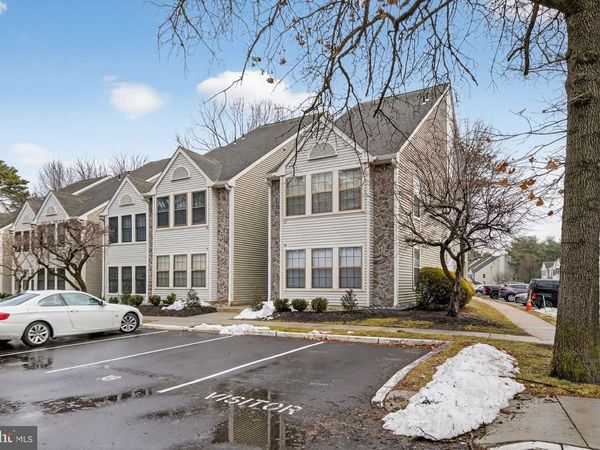 52 SUMMIT COURT, MARLTON, NJ 08053