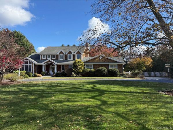 2465 Fairway Drive, Cutchogue, NY 11935