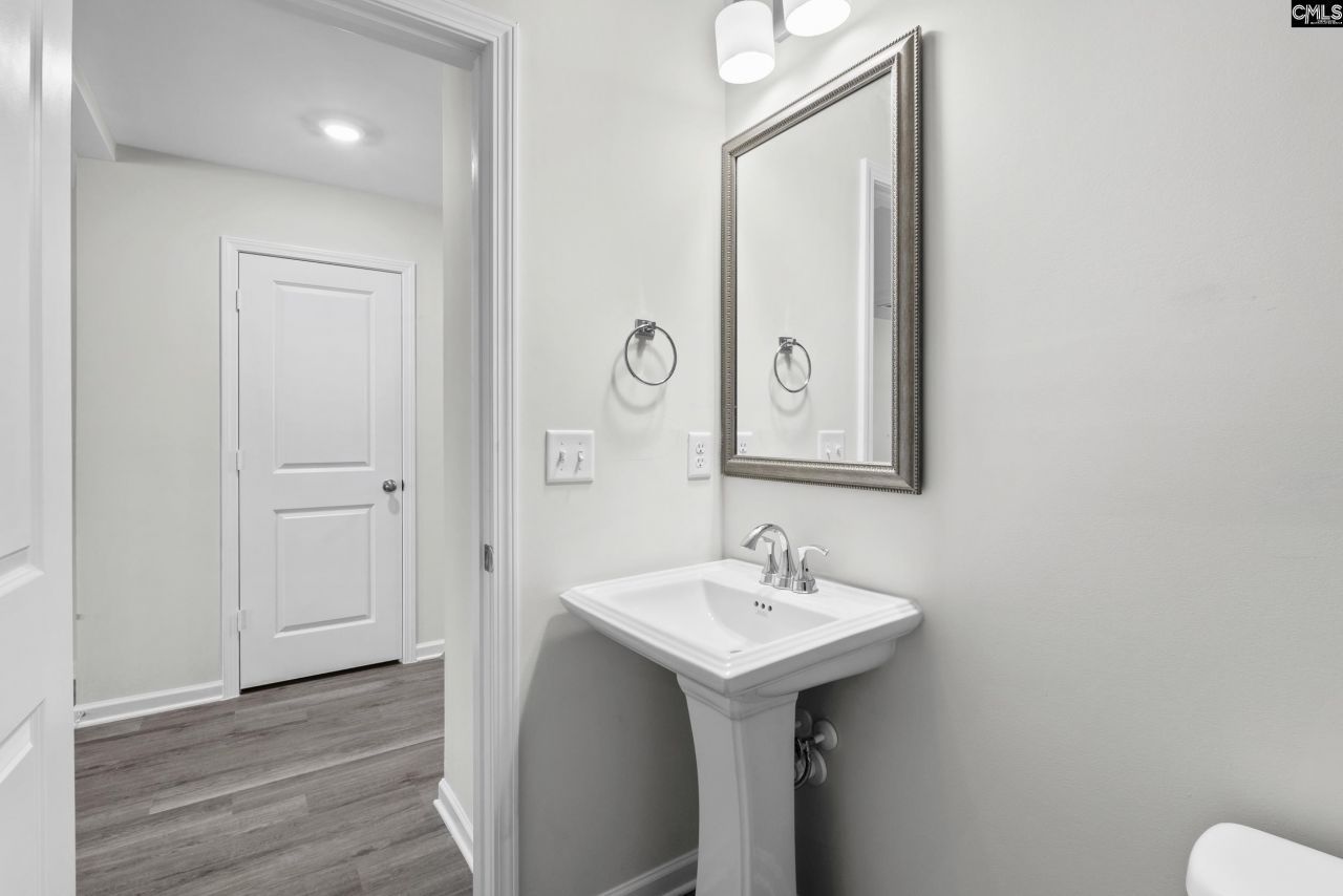 2306 Damascus Way Photo 13