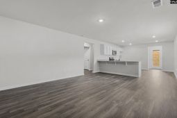 2321 Damascus Way photo 4