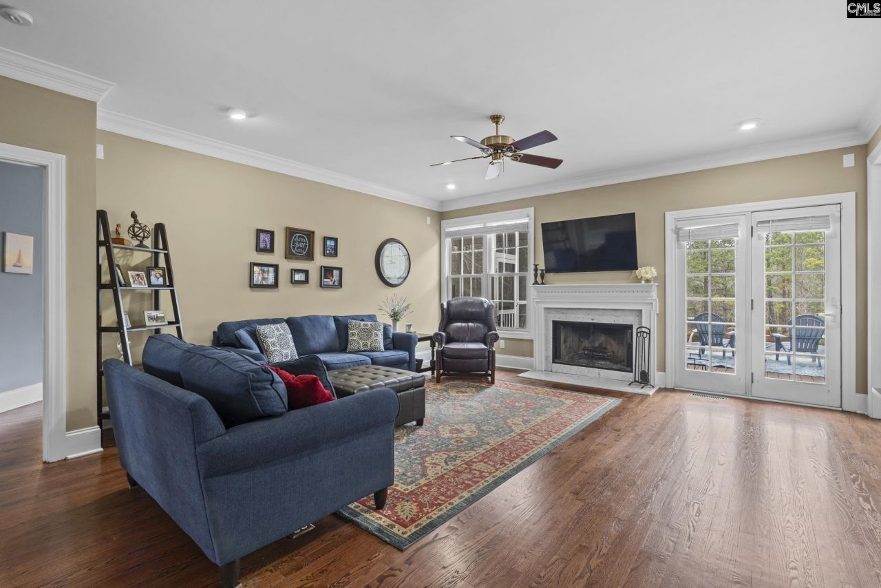 803 Langford Road Photo 7