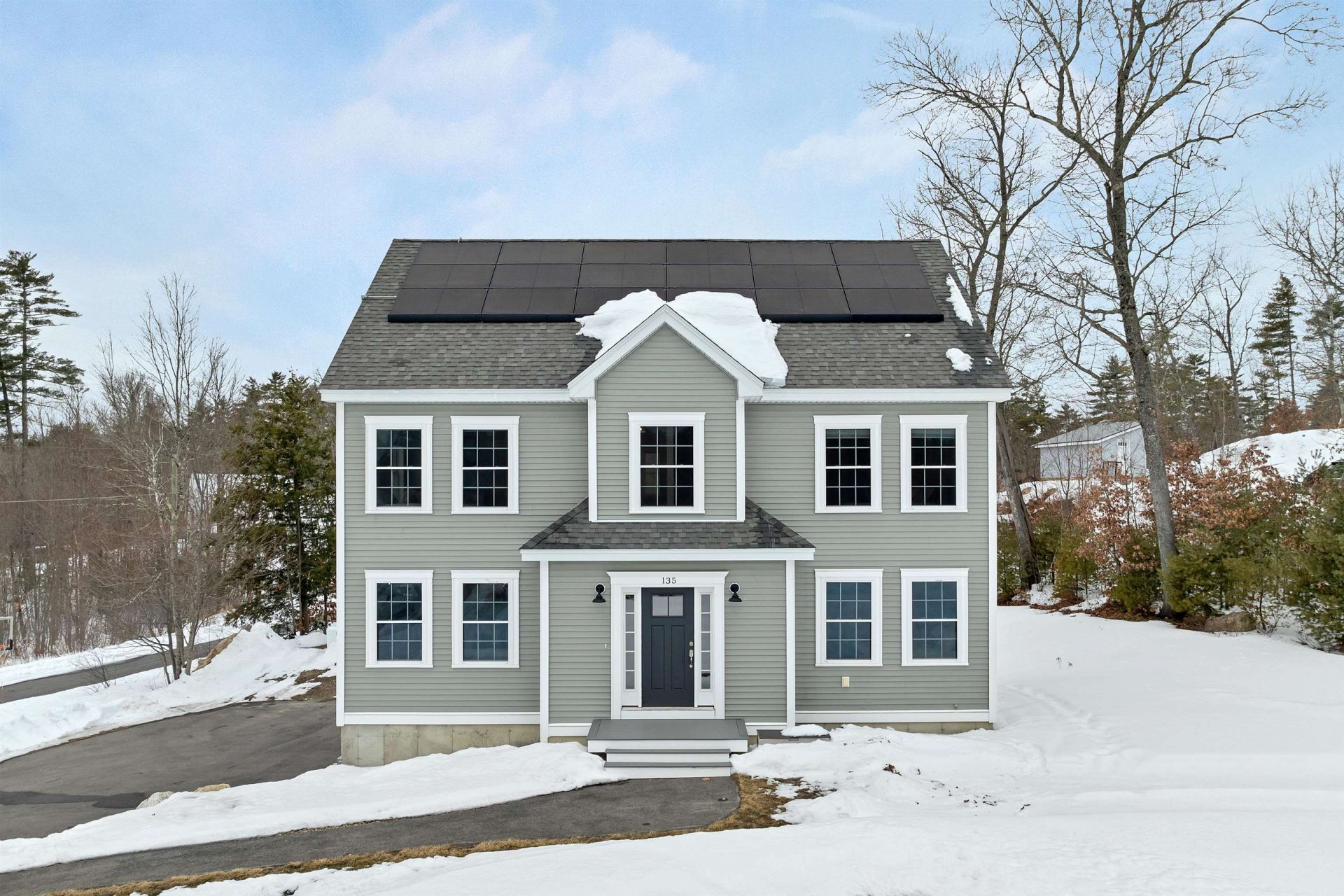 135 Smoke Street, Barrington, NH 03825 Main Photo