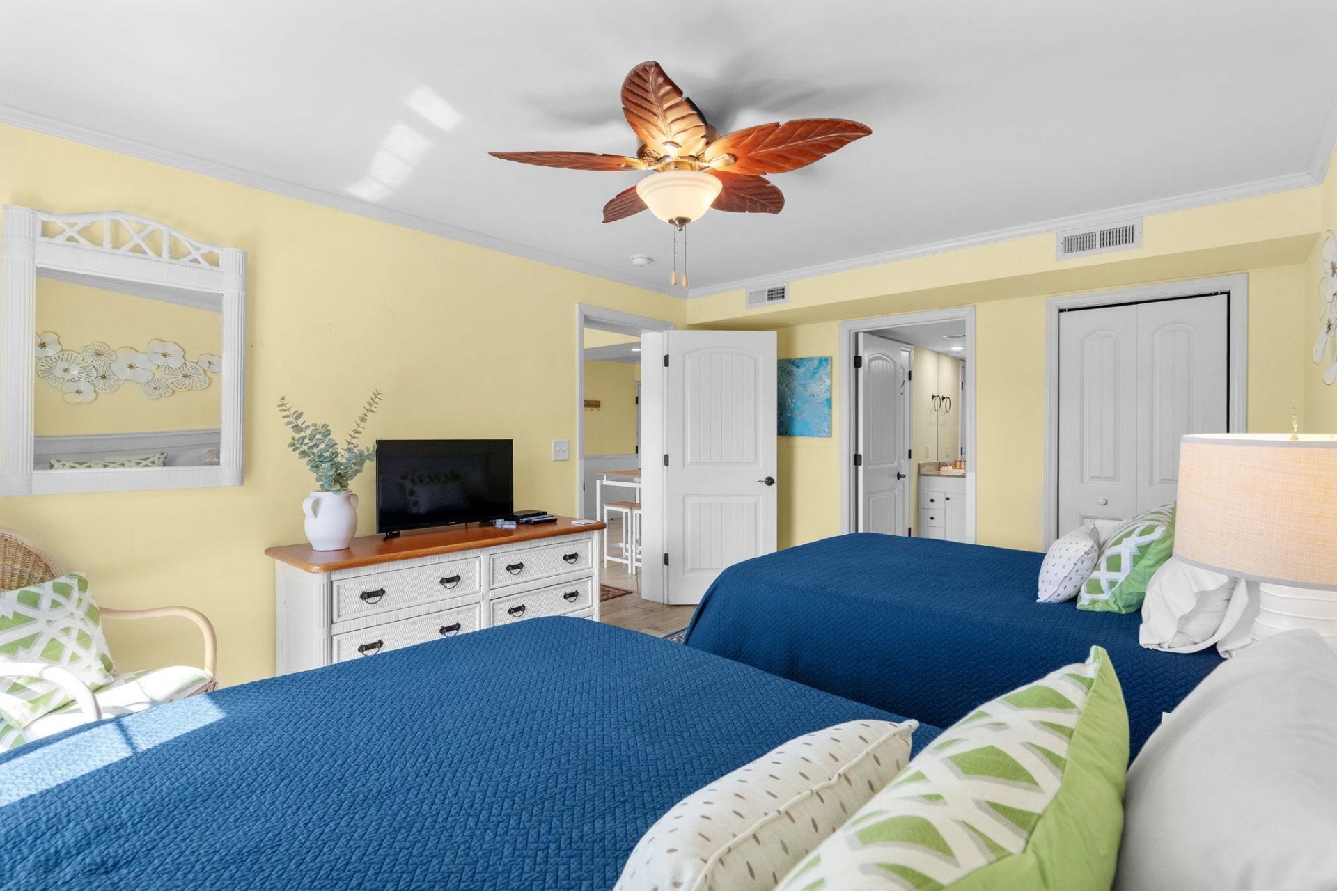 14290 Ocean Highway Photo 15