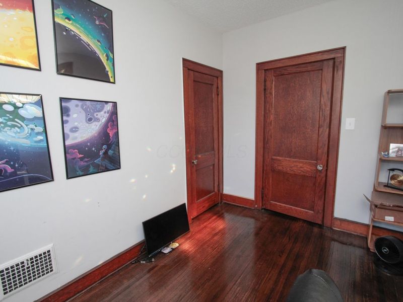 2539 N 4th Street, Columbus, OH 43202 Photo 30