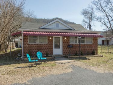 1434, 1436 Maple Ave , Buena Vista, VA 24416