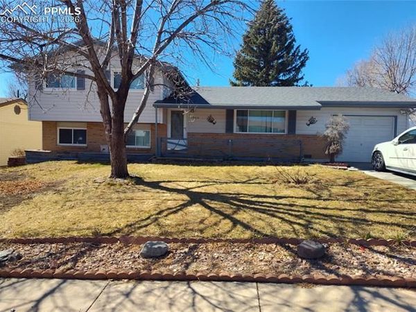 1906 Montezuma Drive, Colorado Springs, CO 80910