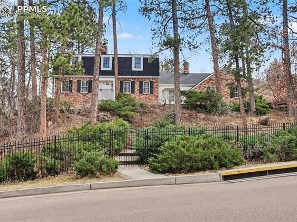 11 Heather Drive, Colorado Springs, CO 80906