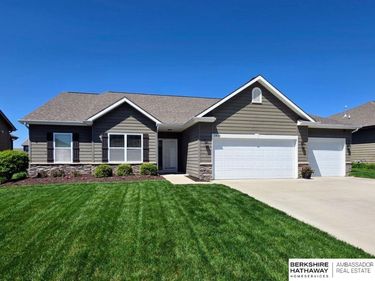 7906 S 193 Street, Gretna, NE 68028