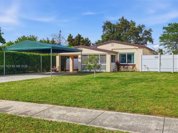 1455 NE 180th St , North Miami Beach, FL 33162