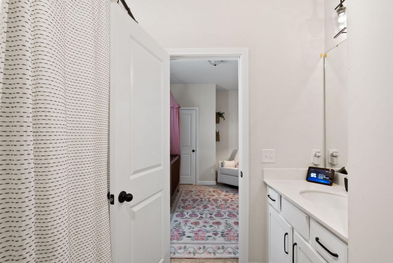769 Sienna Way Photo 26