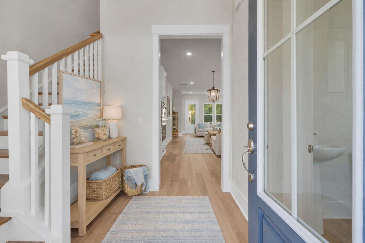 613 Du Bois Drive Photo 5