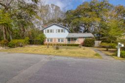 14 Huguenot Avenue photo 4