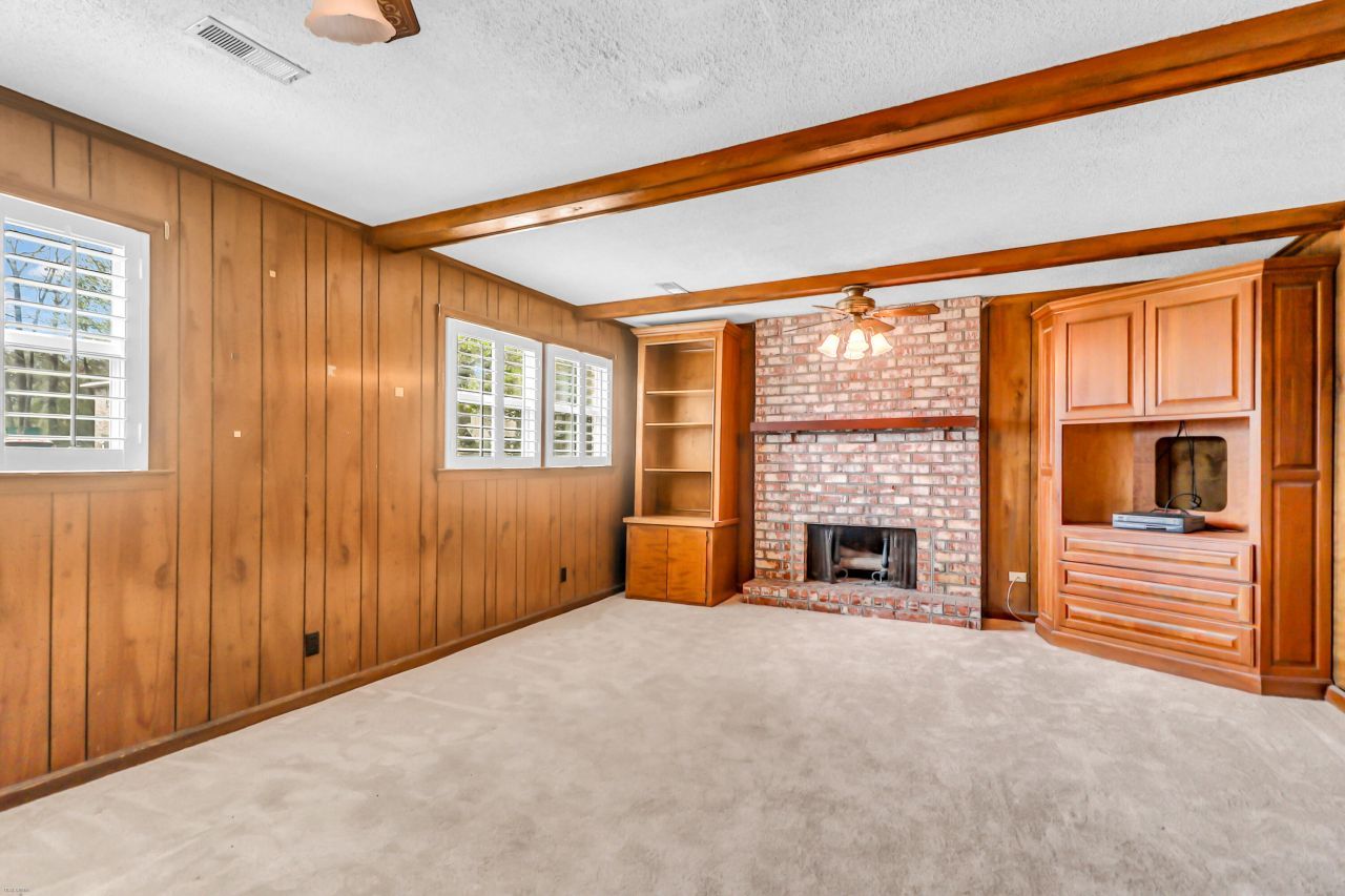 14 Huguenot Avenue Photo 20