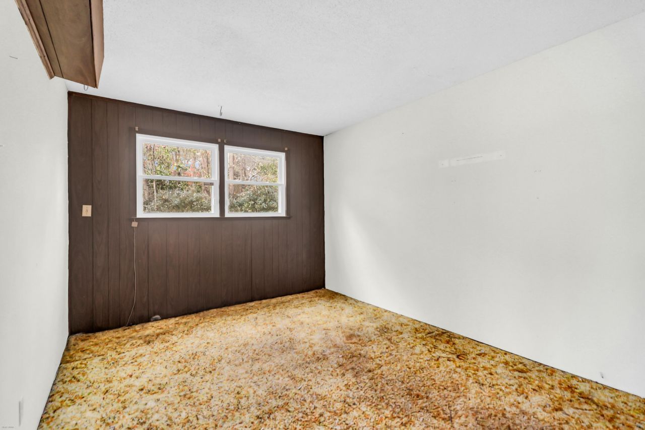 14 Huguenot Avenue Photo 24