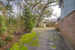 14 Huguenot Avenue photo 4