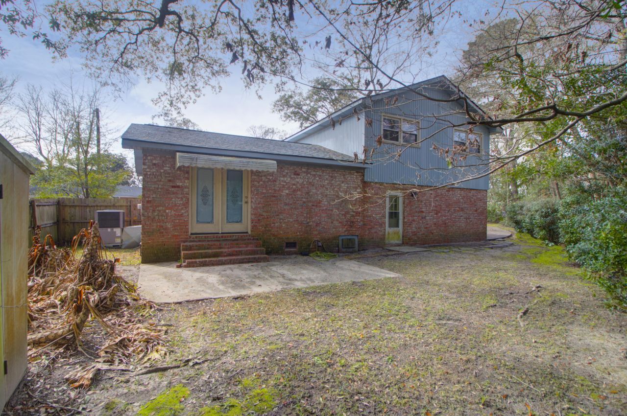 14 Huguenot Avenue Photo 6