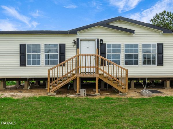 2913 Avery Island Road, New Iberia, LA 70560