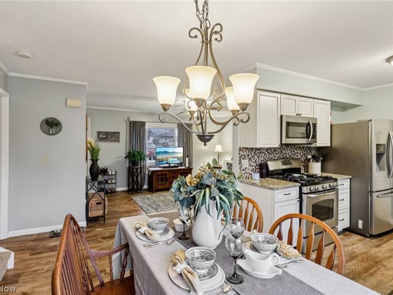 140 Parkhall Drive, Painesville Township, OH 44077 Photo 16