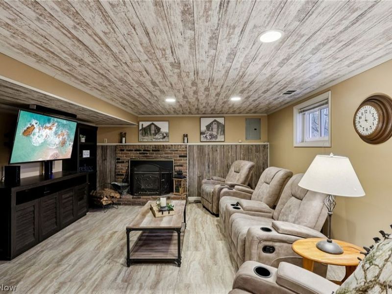 140 Parkhall Drive, Painesville Township, OH 44077 Photo 36