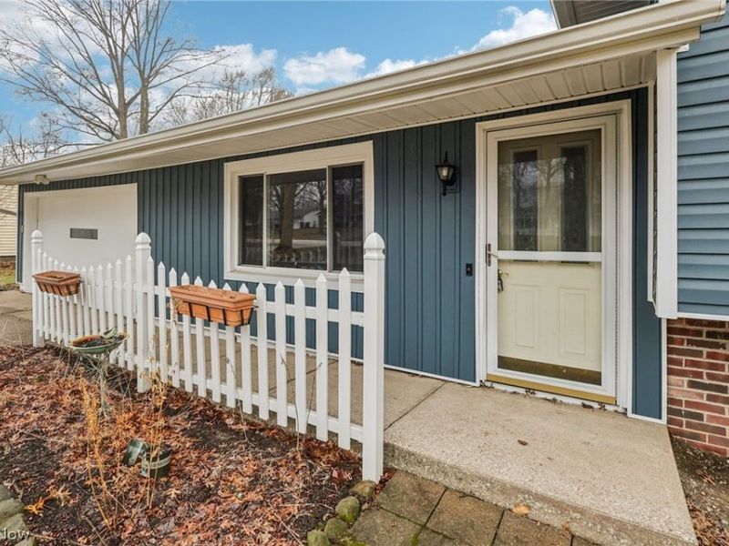 140 Parkhall Drive, Painesville Township, OH 44077 Photo 4