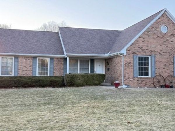 504 S Chicago Street S, Rossville, IL 60963