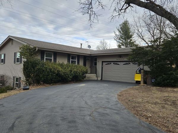 4864 Alpine Park Drive, ROCKFORD, IL 61108