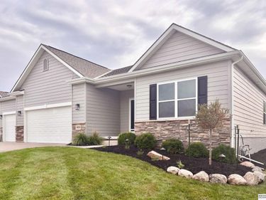 4519 N 206th Street, Elkhorn, NE 68022