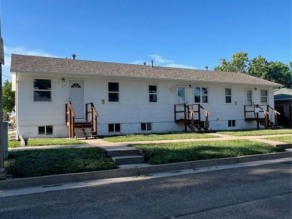 351 E 2nd Street, Akron, CO 80720