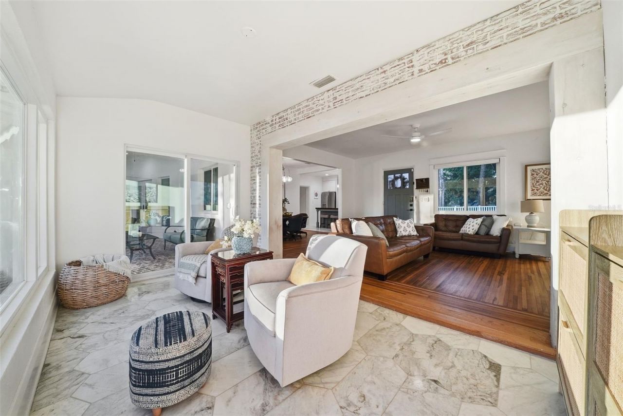 344 W Rio Vista Court, Tampa, FL 33604 Photo