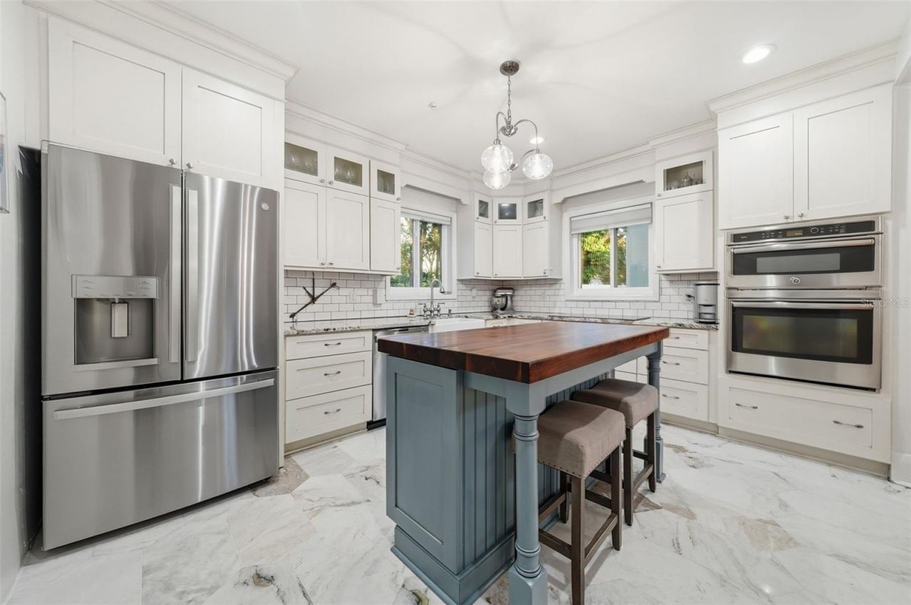 344 W Rio Vista Court, Tampa, FL 33604 Photo