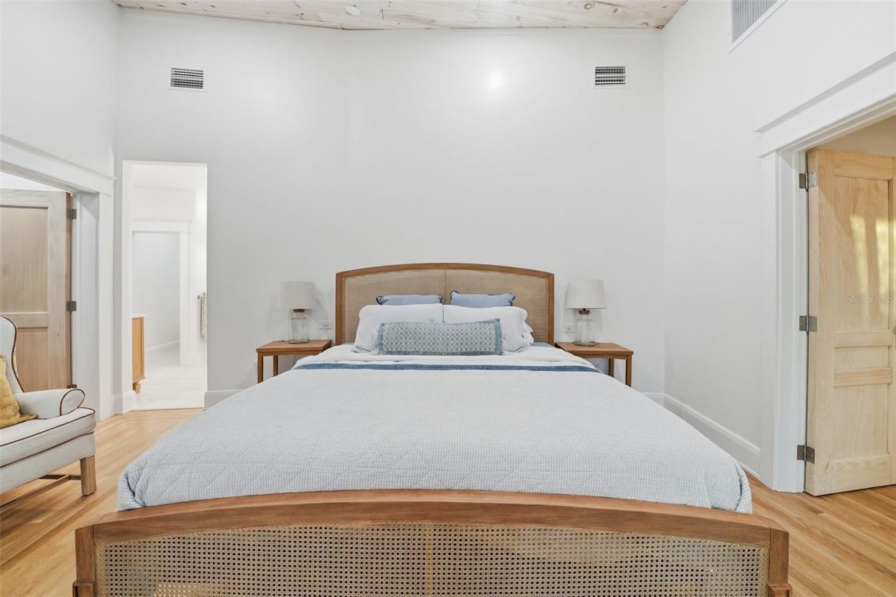 344 W Rio Vista Court, Tampa, FL 33604 Photo