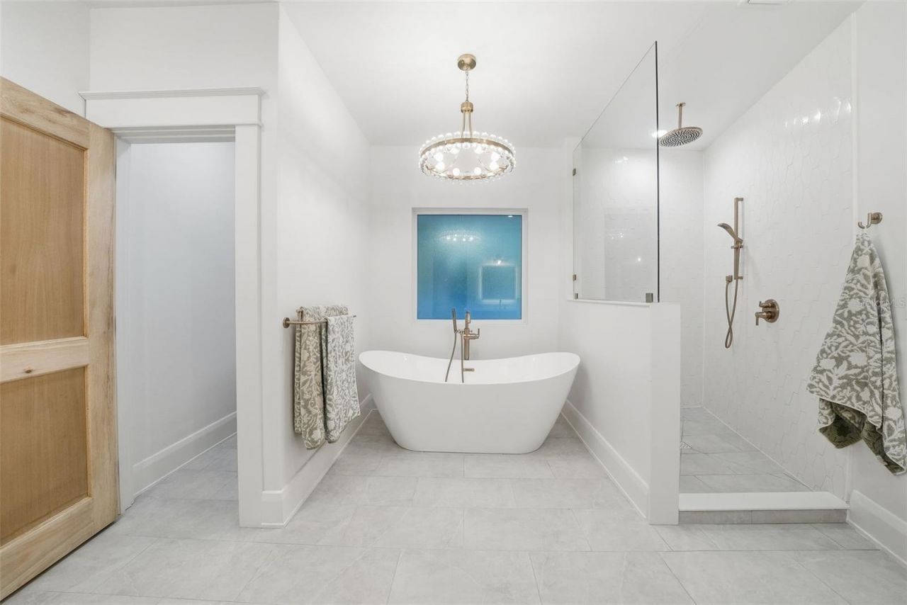 344 W Rio Vista Court, Tampa, FL 33604 Photo