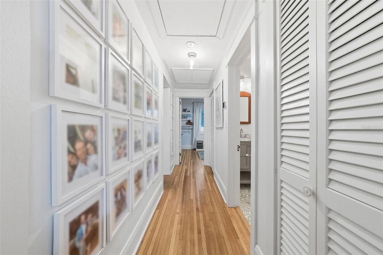 344 W Rio Vista Court, Tampa, FL 33604 Photo