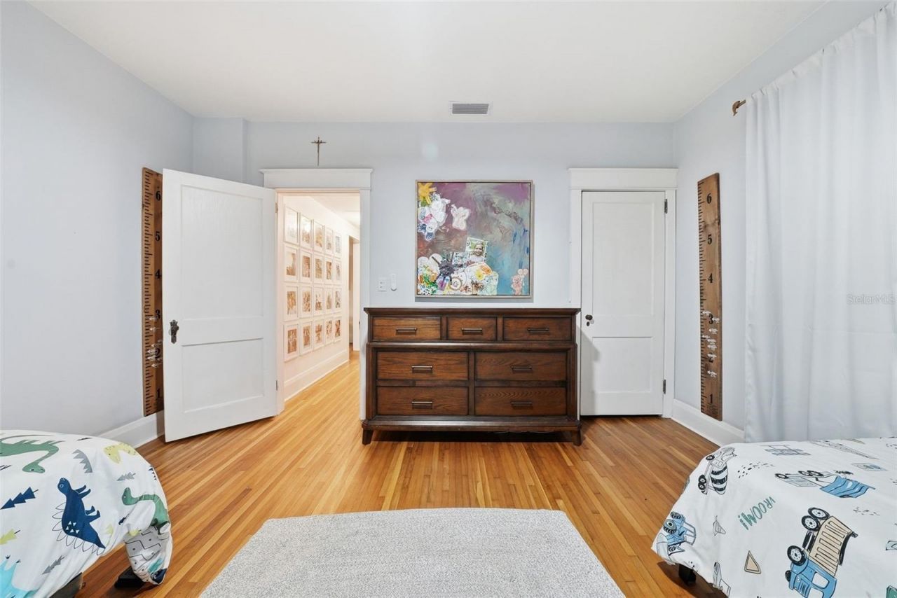 344 W Rio Vista Court, Tampa, FL 33604 Photo