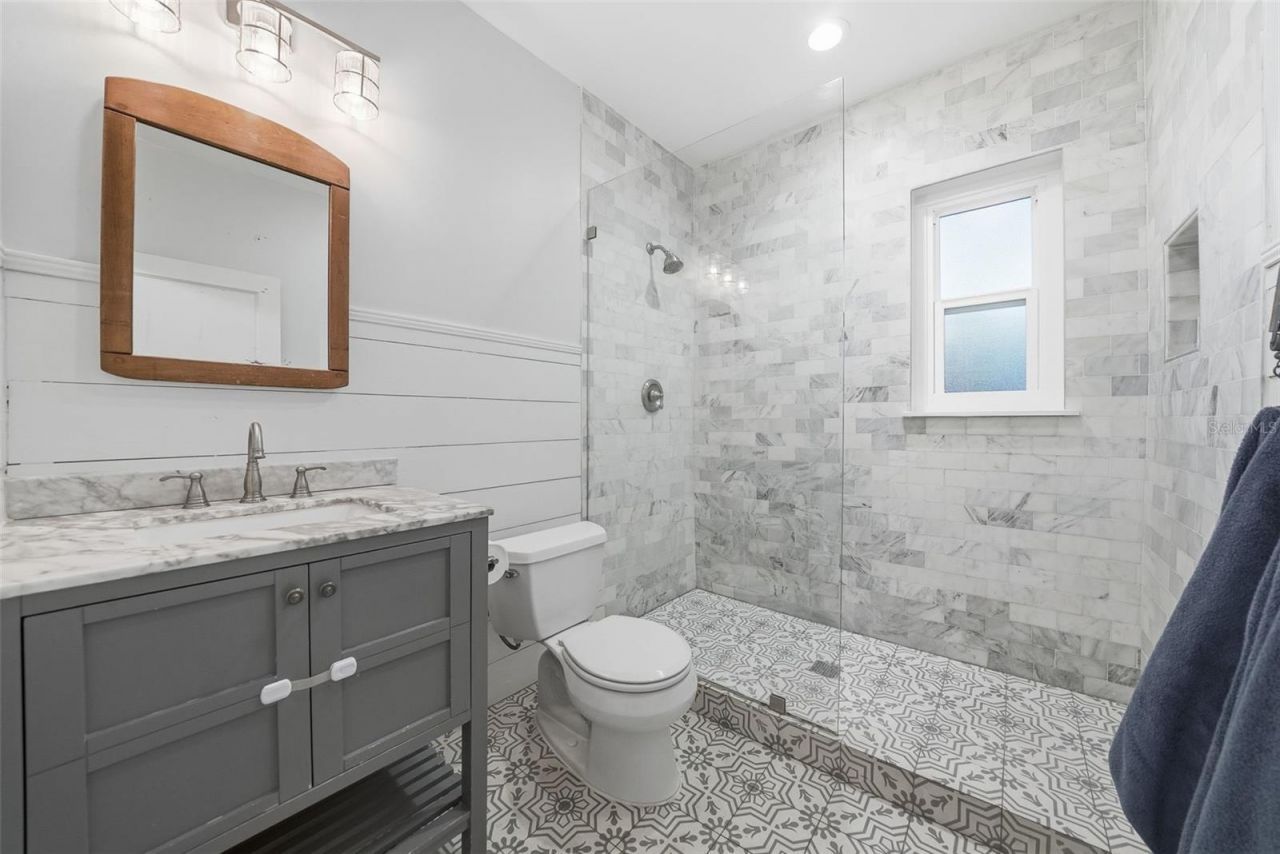 344 W Rio Vista Court, Tampa, FL 33604 Photo