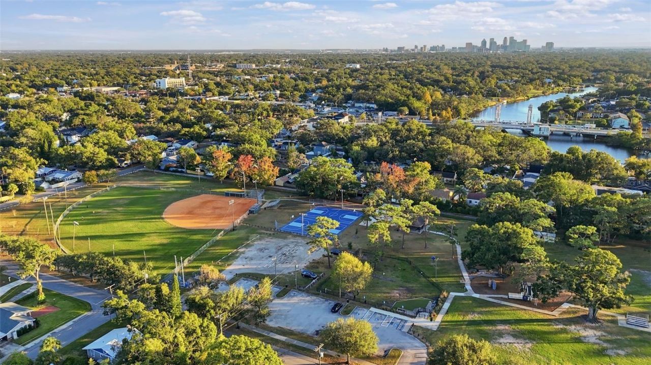 344 W Rio Vista Court, Tampa, FL 33604 Photo