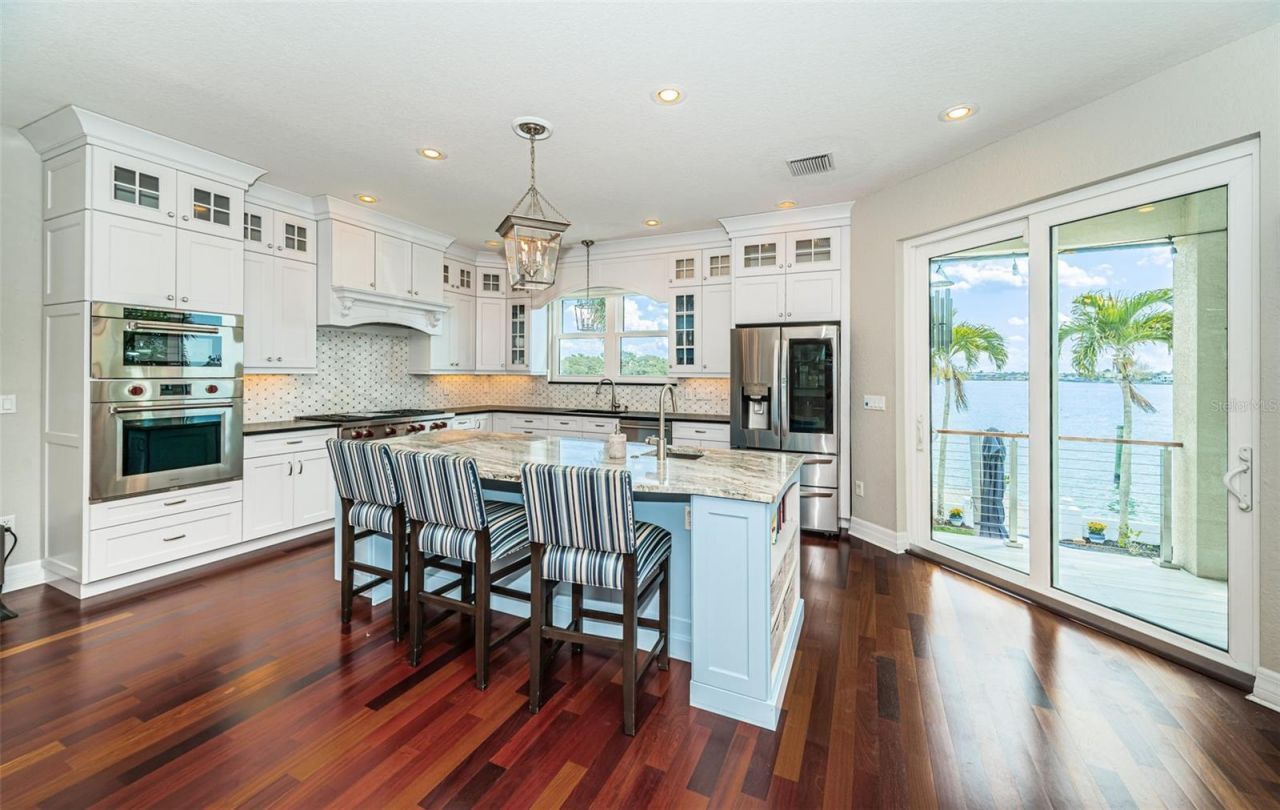 709 Harbor Drive, Belleair Beach, FL 33786 Photo