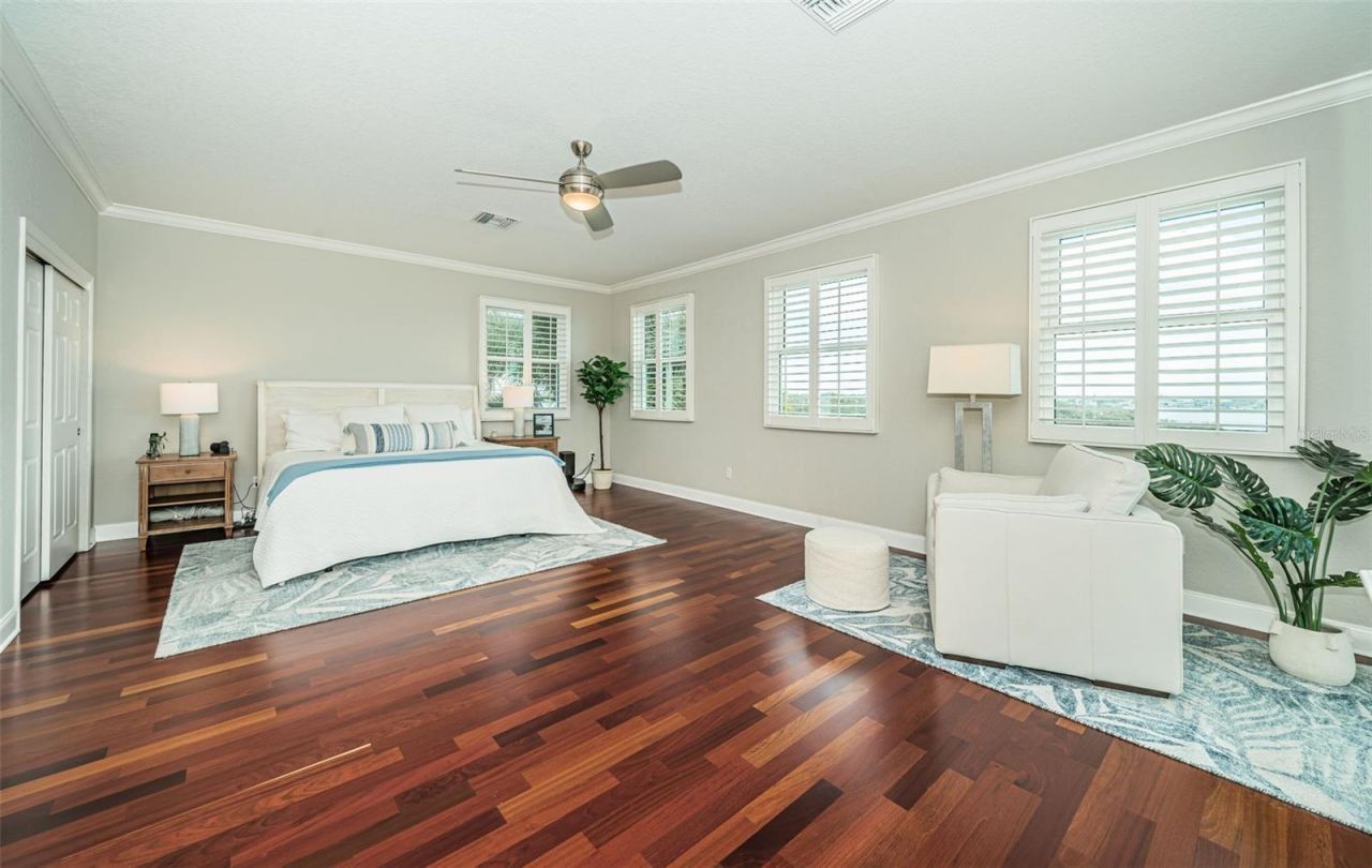 709 Harbor Drive, Belleair Beach, FL 33786 Photo