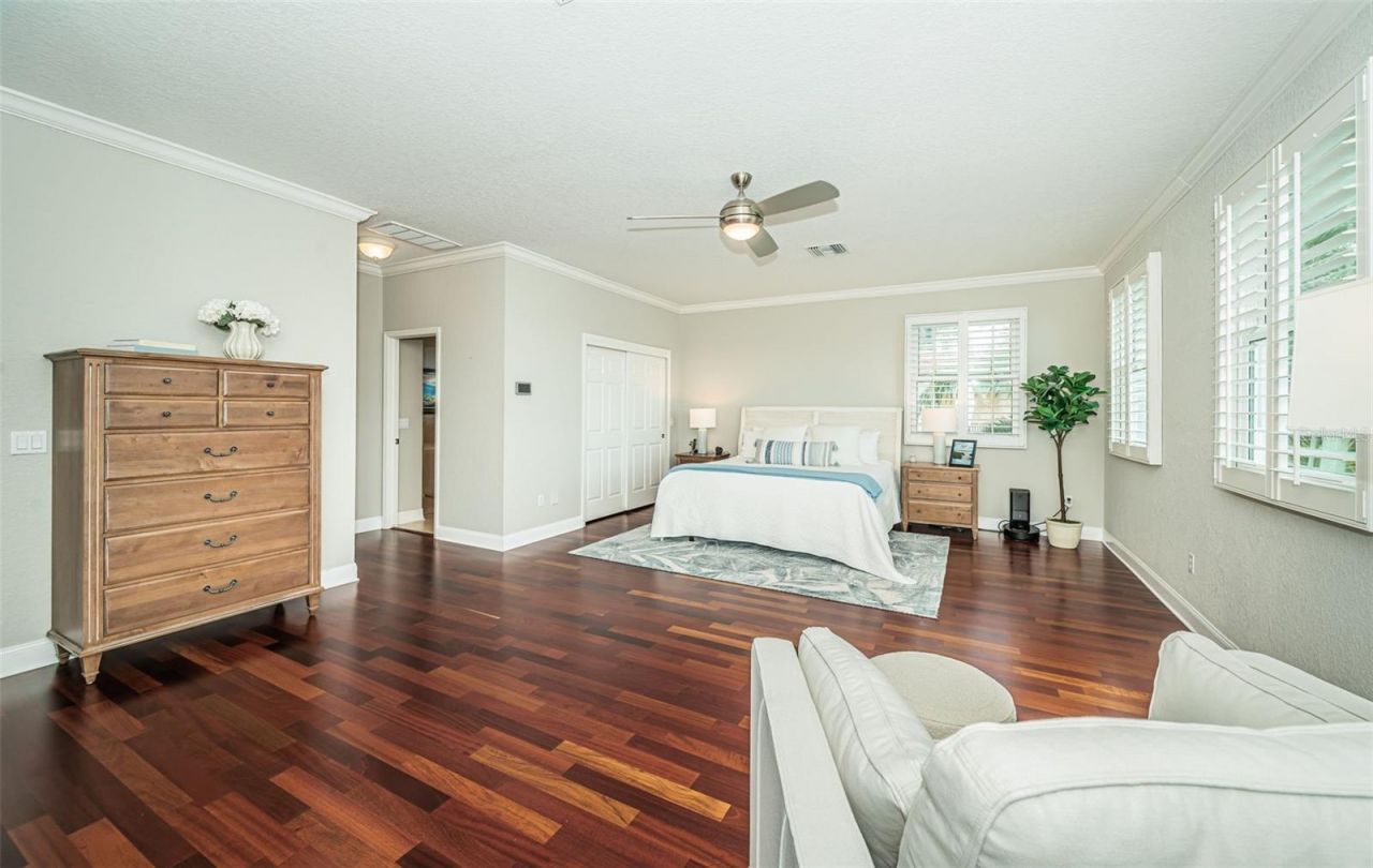 709 Harbor Drive, Belleair Beach, FL 33786 Photo