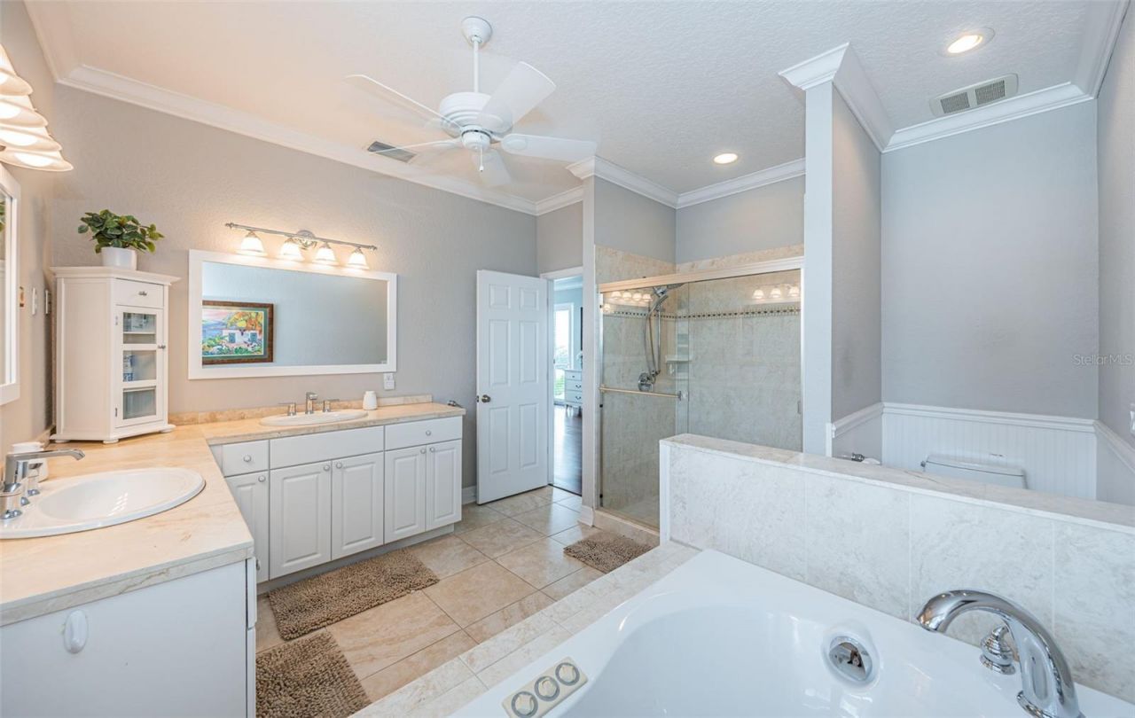 709 Harbor Drive, Belleair Beach, FL 33786 Photo