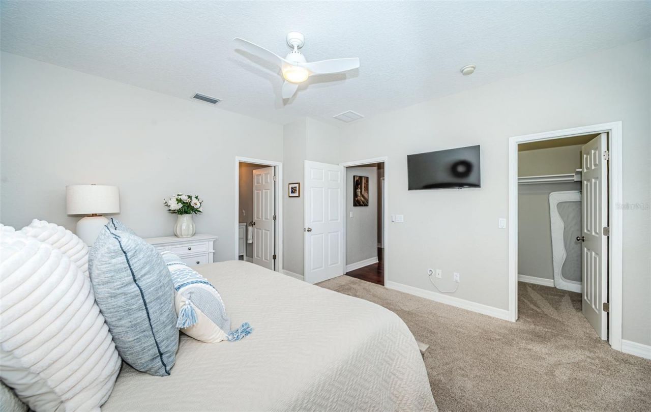 709 Harbor Drive, Belleair Beach, FL 33786 Photo