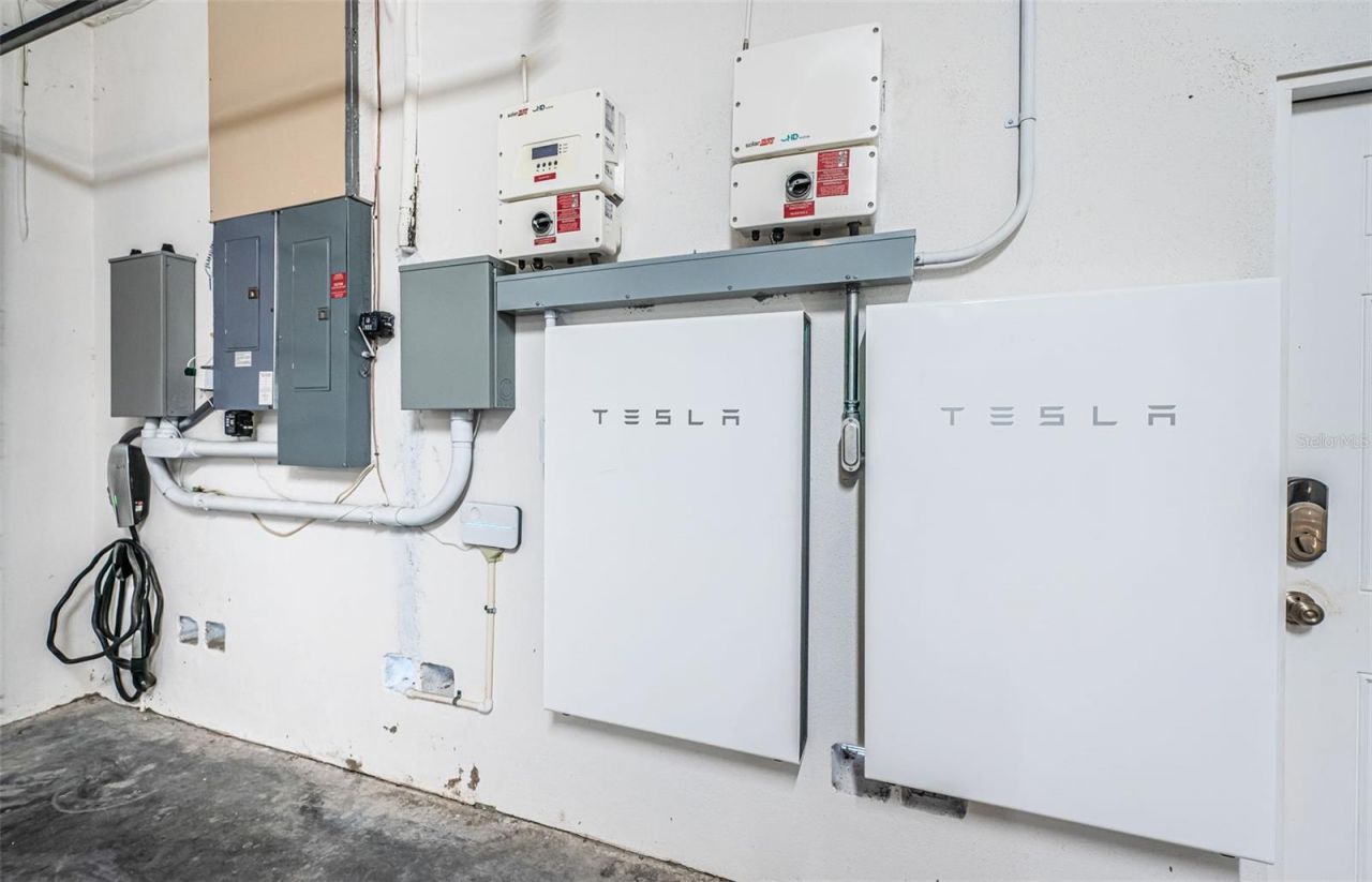 709 Harbor Drive, Belleair Beach, FL 33786 Photo