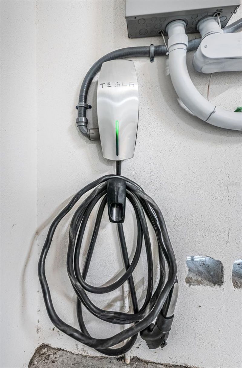 709 Harbor Drive, Belleair Beach, FL 33786 Photo