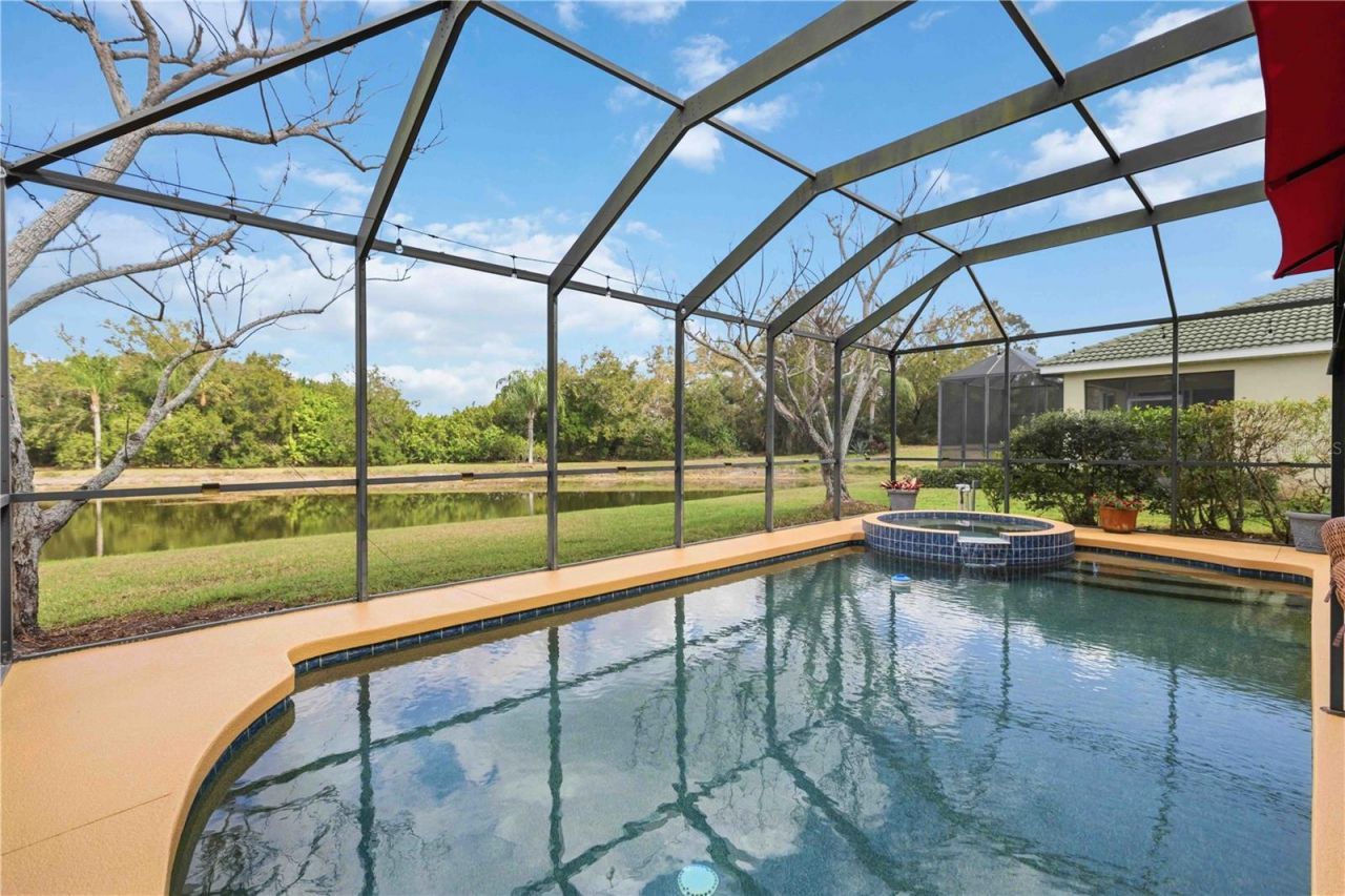 8725 Stone Harbour Loop, Bradenton, FL 34212 Photo