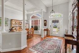 728 Camden Circle photo 4