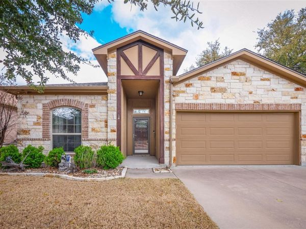 621 Algerita DR, Georgetown, TX 78628